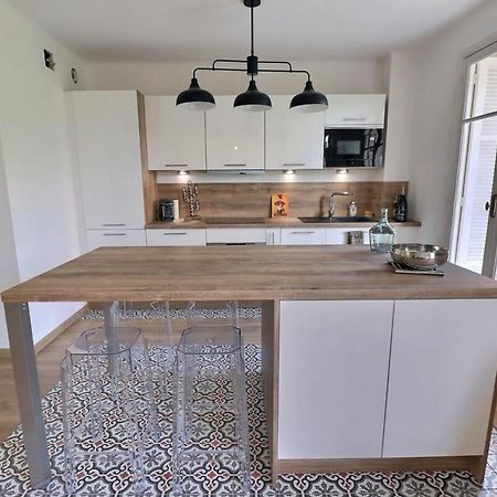 Charmant T2 Avec Balcon - Parking, Ac, Wifi Ajaccio  Exterior photo