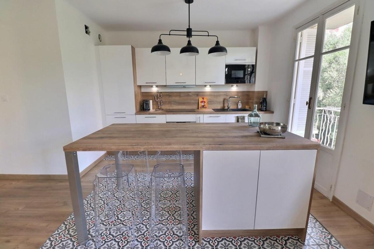 Charmant T2 Avec Balcon - Parking, Ac, Wifi Ajaccio  Exterior photo